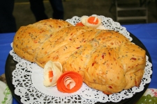 Roasted Red Pepper and Parmesan Cheese Bread